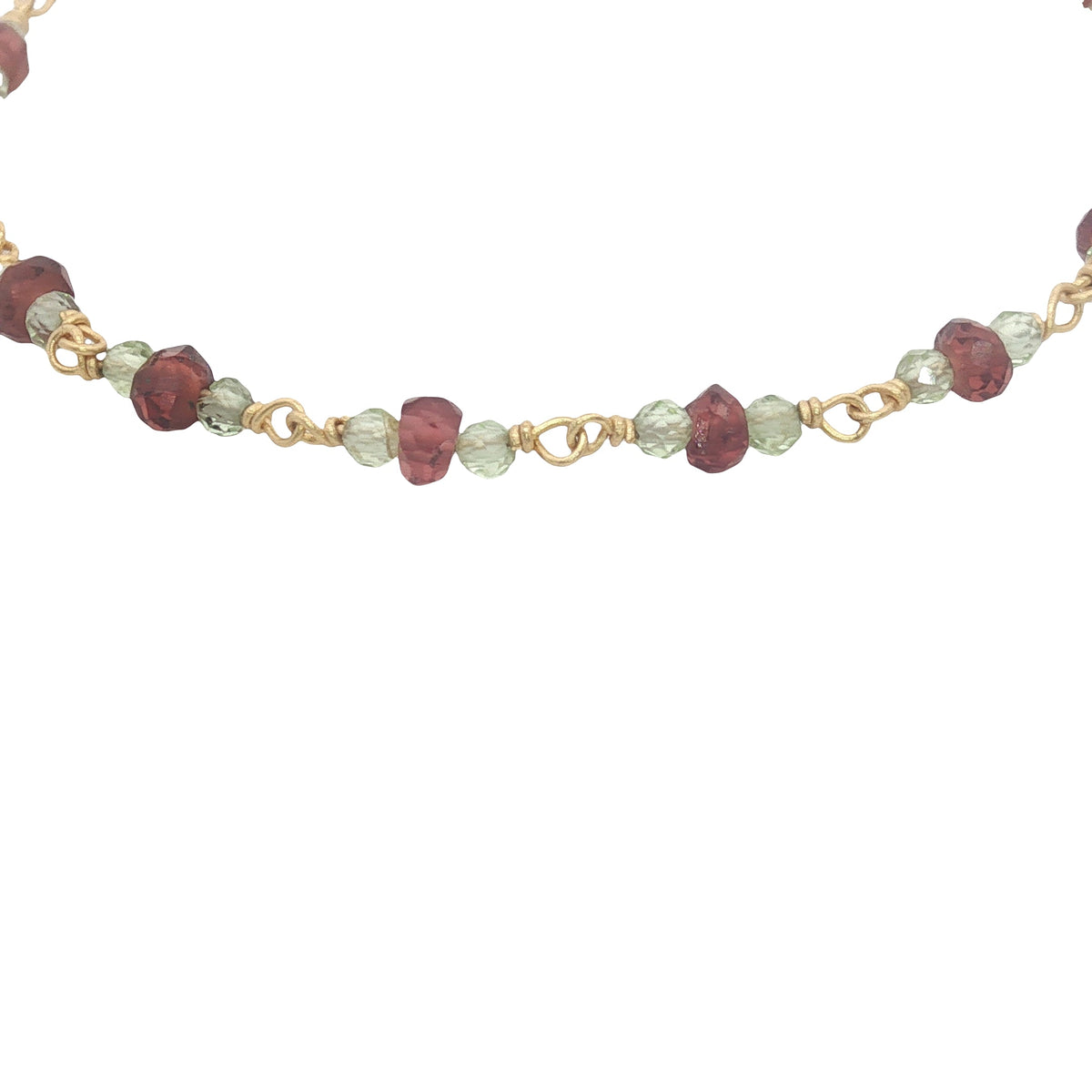Bracelet doré en grenat et peridot