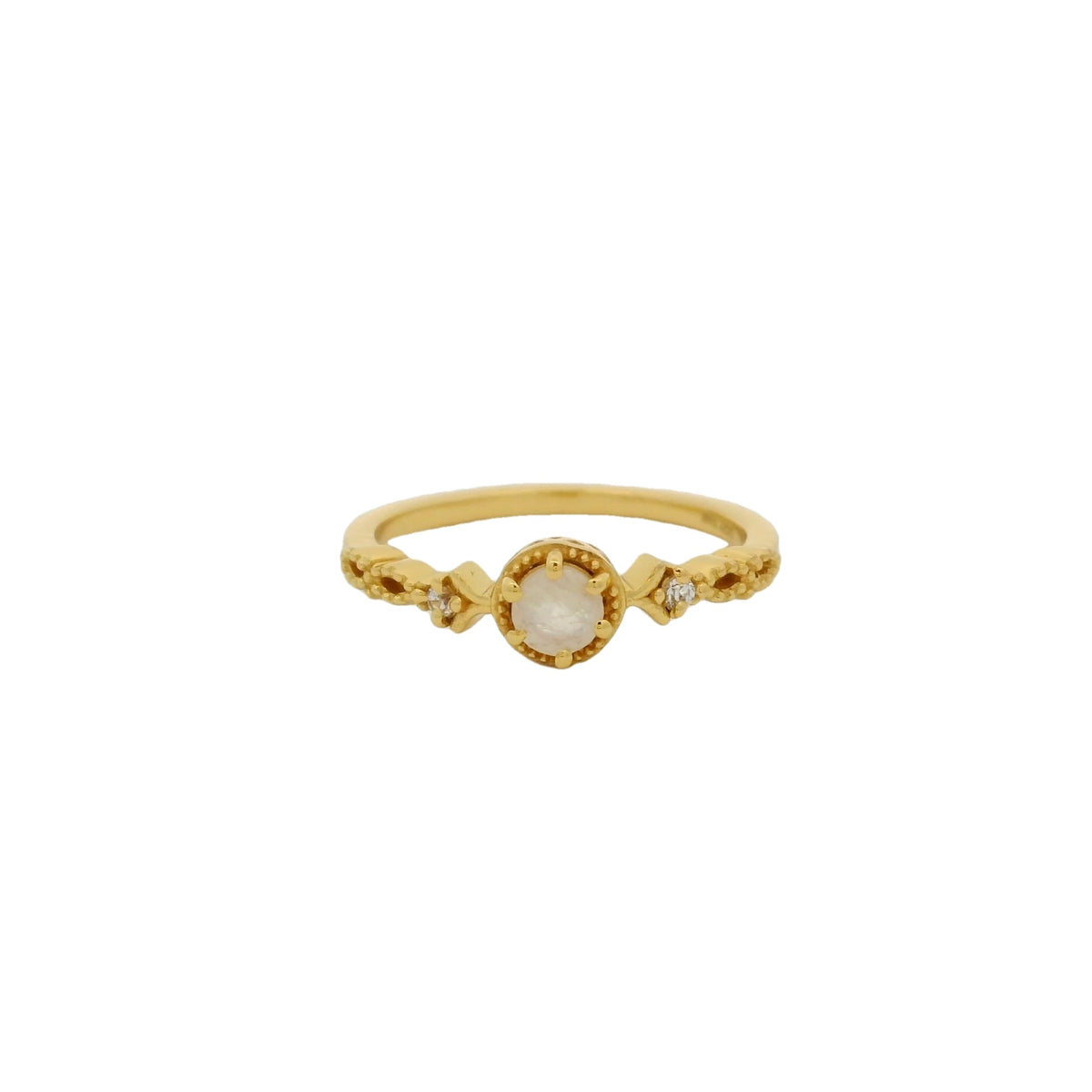 Bague dorée ajourée pierre de lune et zircons