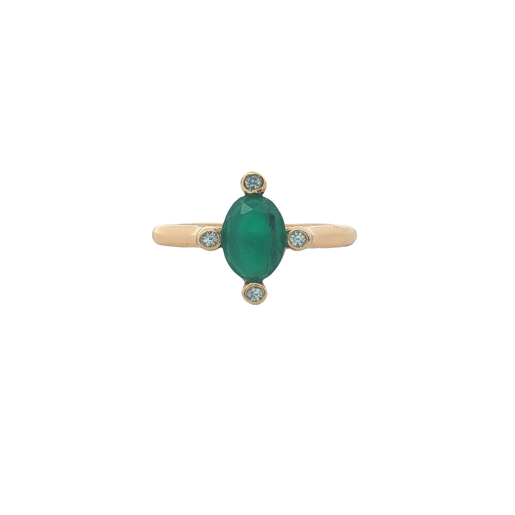 Bague dorée pierre naturelle ovale 4 zircons