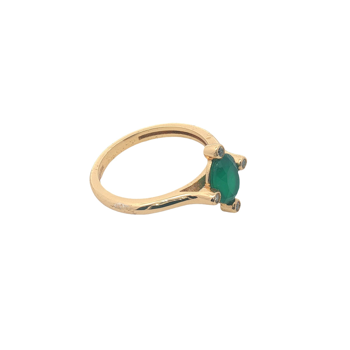 Bague dorée pierre naturelle ovale 4 zircons
