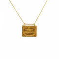 Collier doré plaque + qu’hier - que demain