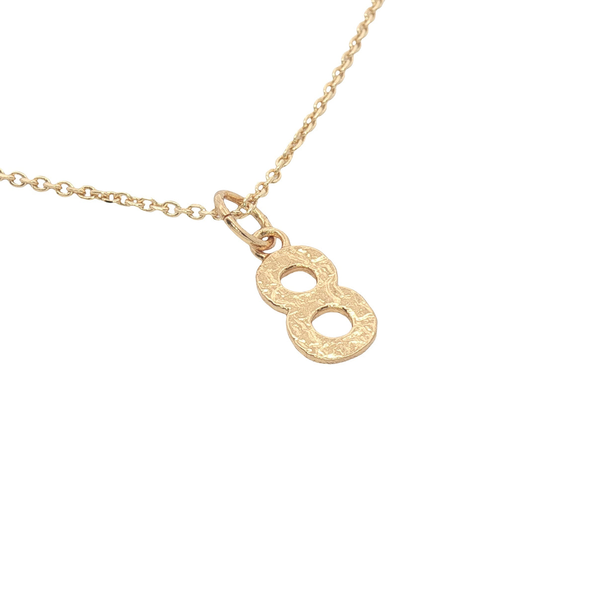 Collier doré chiffre 8 martelé 42 cm