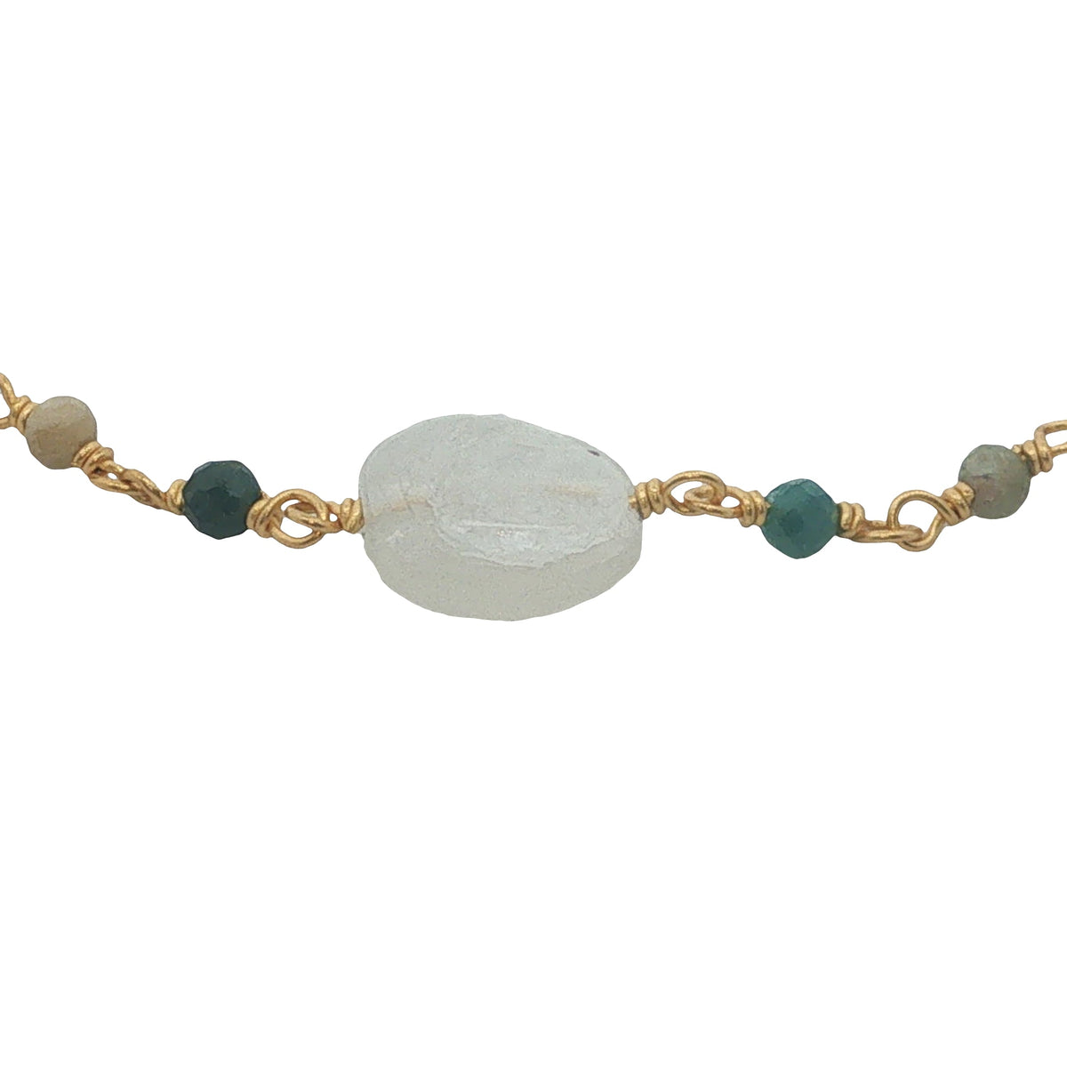 Bracelet doré tourmaline et pierre de lune au centre
