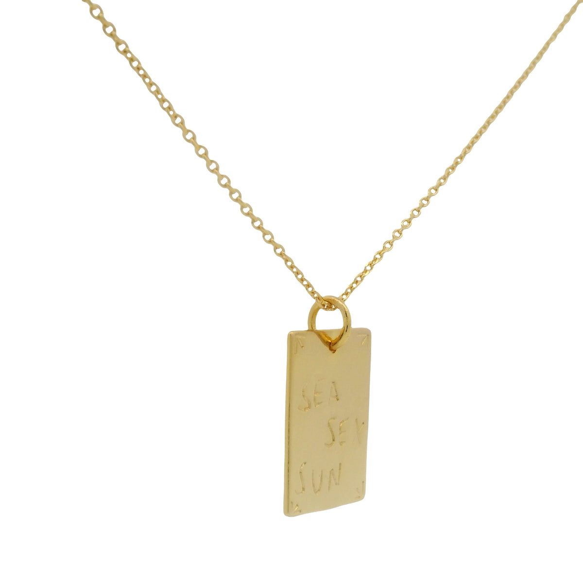 Collier doré plaque rectangle "sea sex sun" et coquillage 42cm