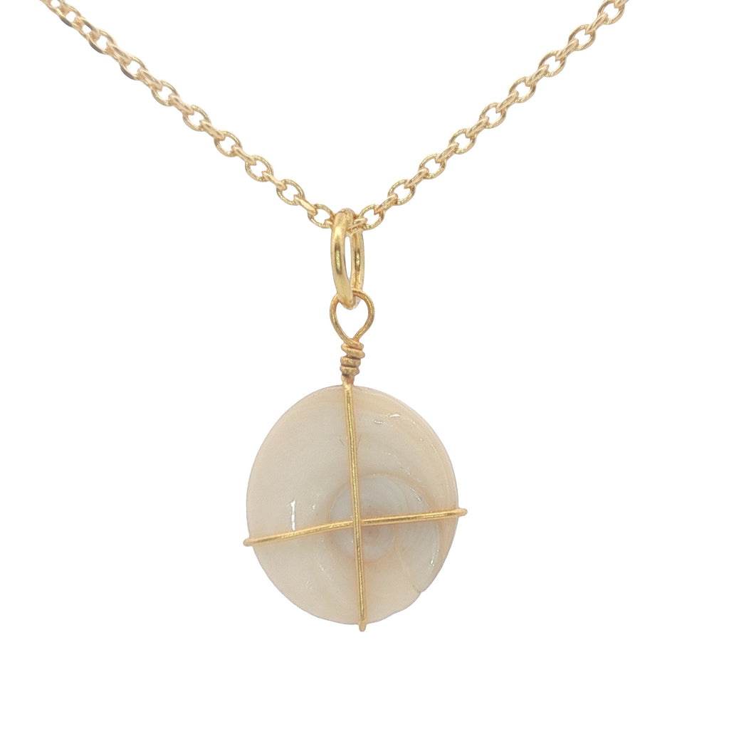Collier doré petit oeil de Sainte Lucie avec fil doré 42 cm