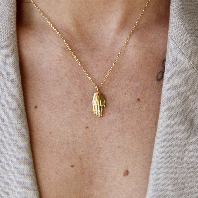 Collier doré main de Fatma ouverte et zircon 42 cm