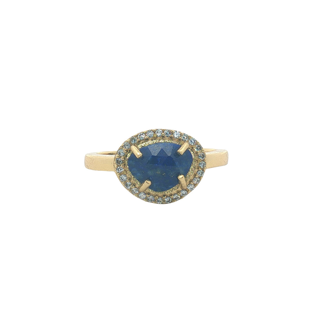 Bague dorée pierre naturelle serti 4 griffes et zircons