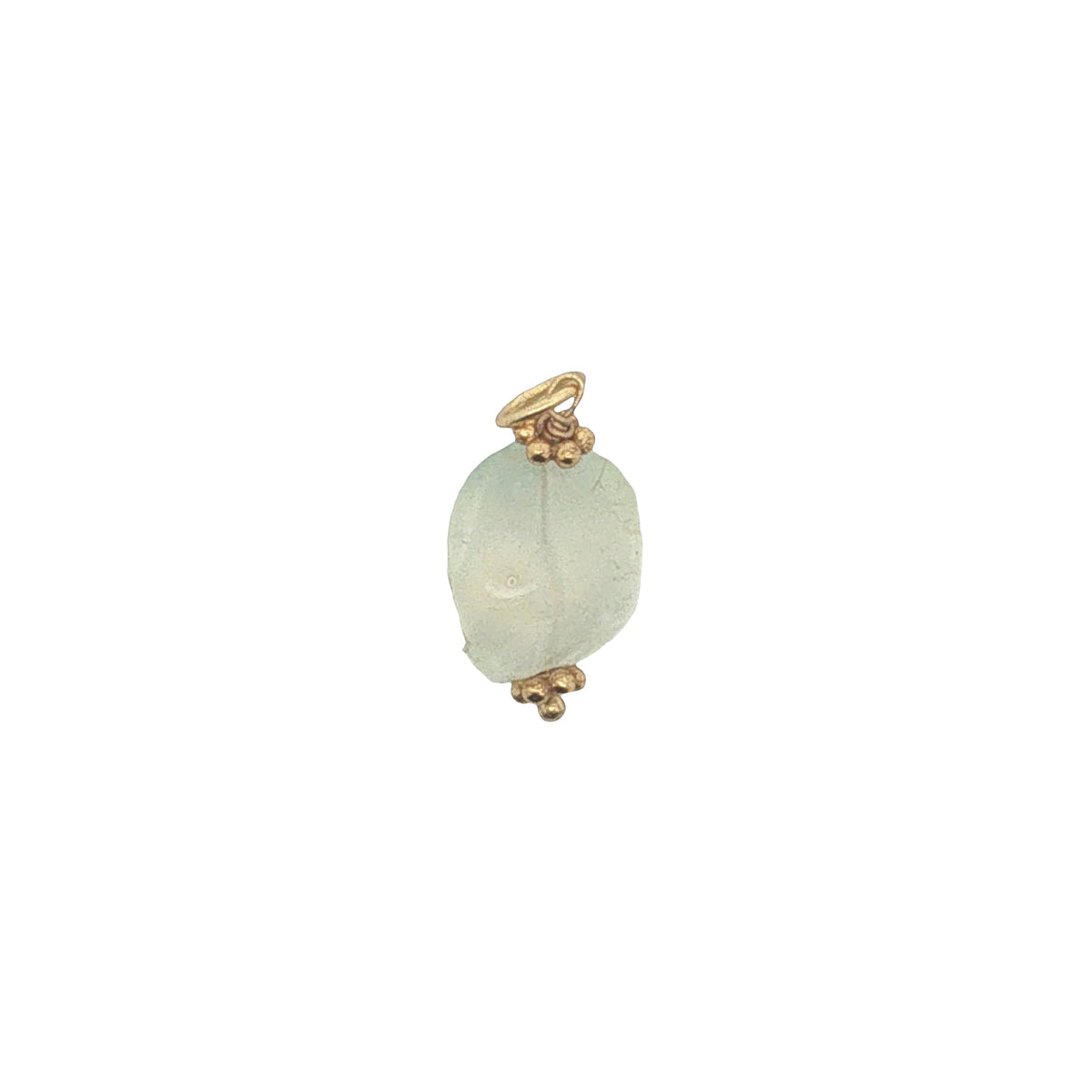 Charms doré prehnite et couronnes dorées